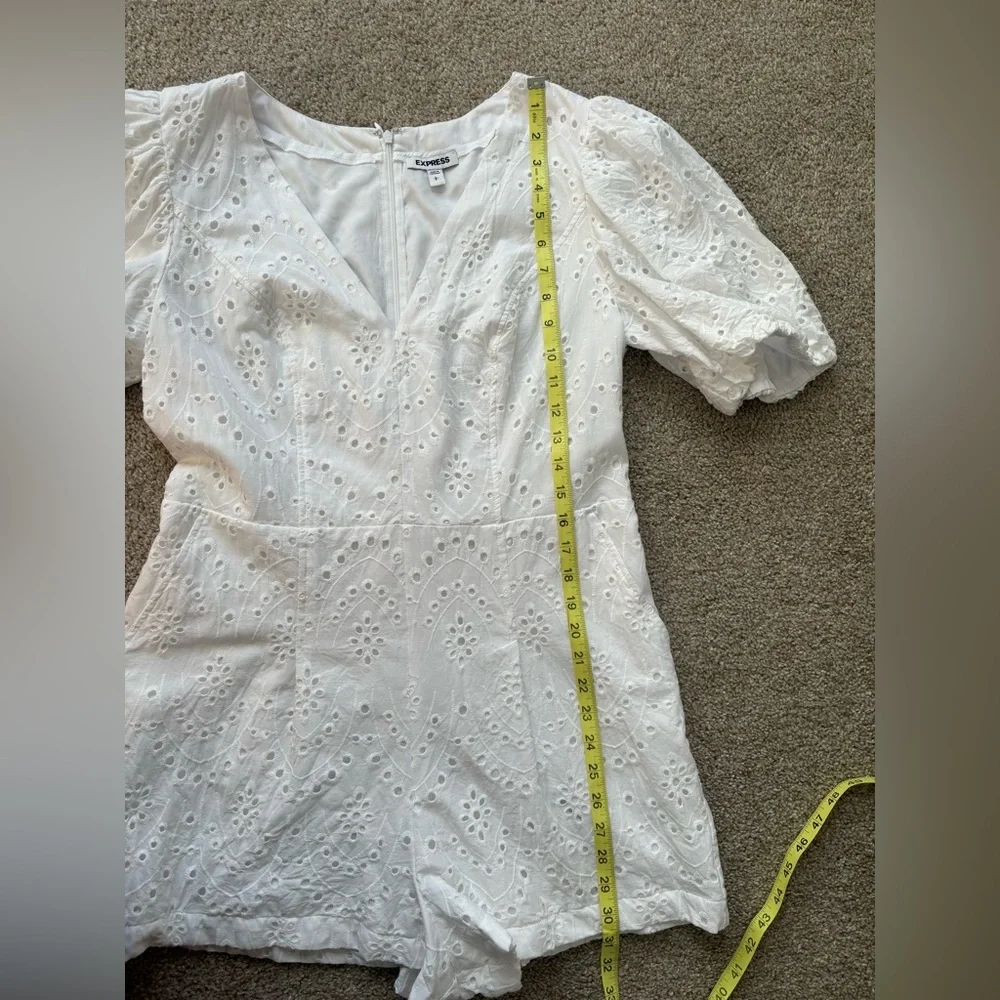 Express Eyelet Lace Puff Sleeve Romper White Size Large - Picture 11 of 14
